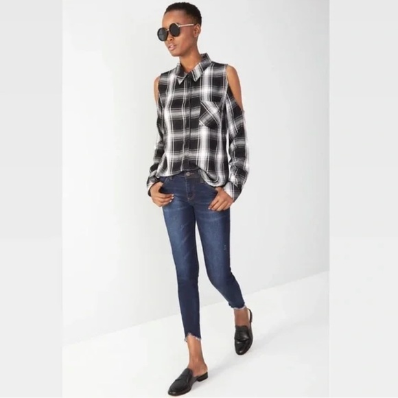 Sanctuary Delaney Cold Shoulder Plaid Flannel - Picture 5 of 11